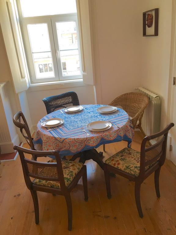 Secret & River View Family Flat