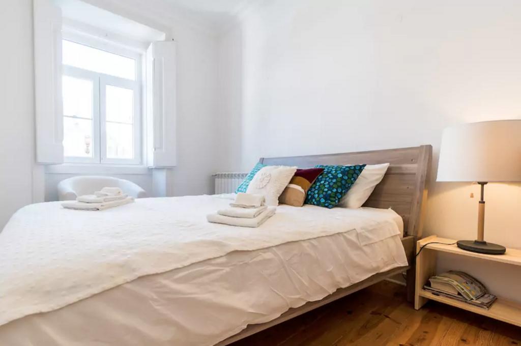 Secret & River View Family Flat