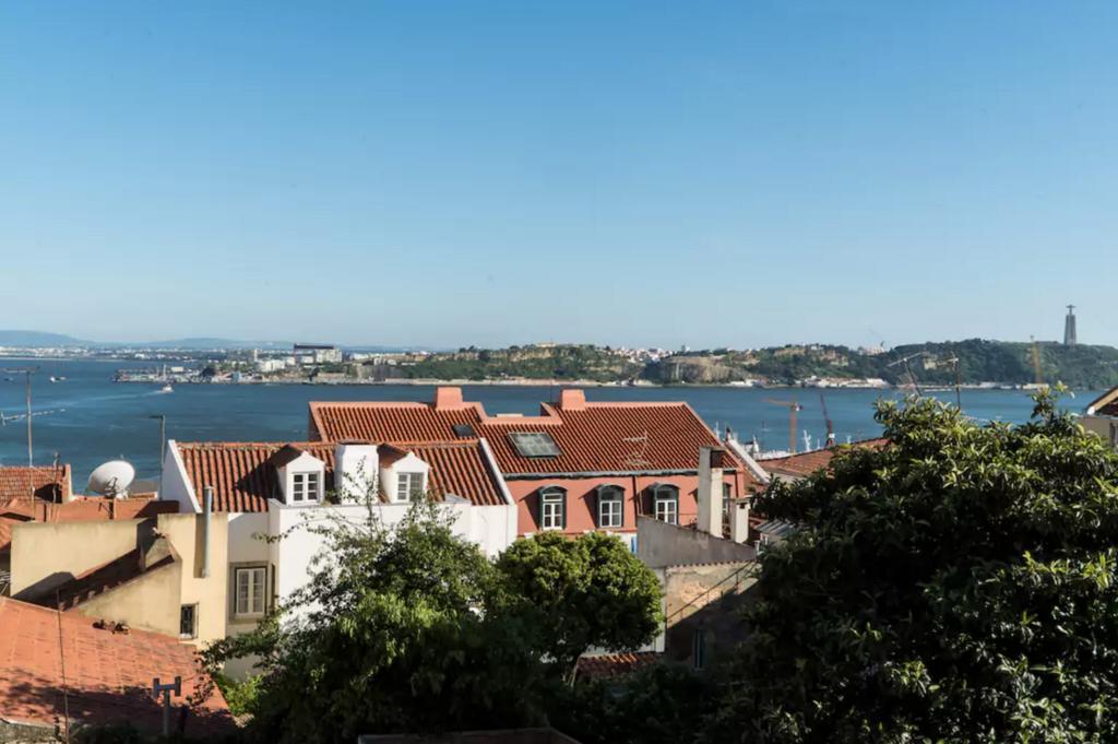 Secret & River View Family Flat Apartamento *